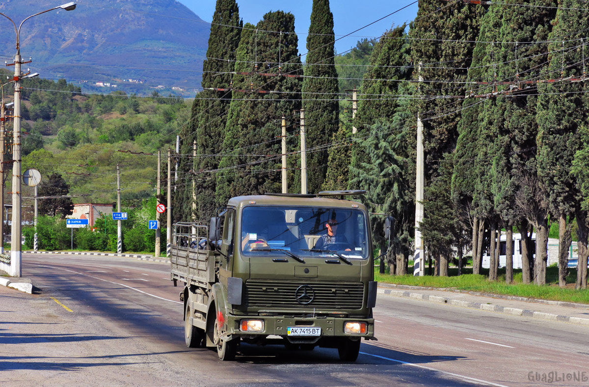 Крым, № АК 7415 ВТ — Mercedes-Benz NG (общ. мод.)