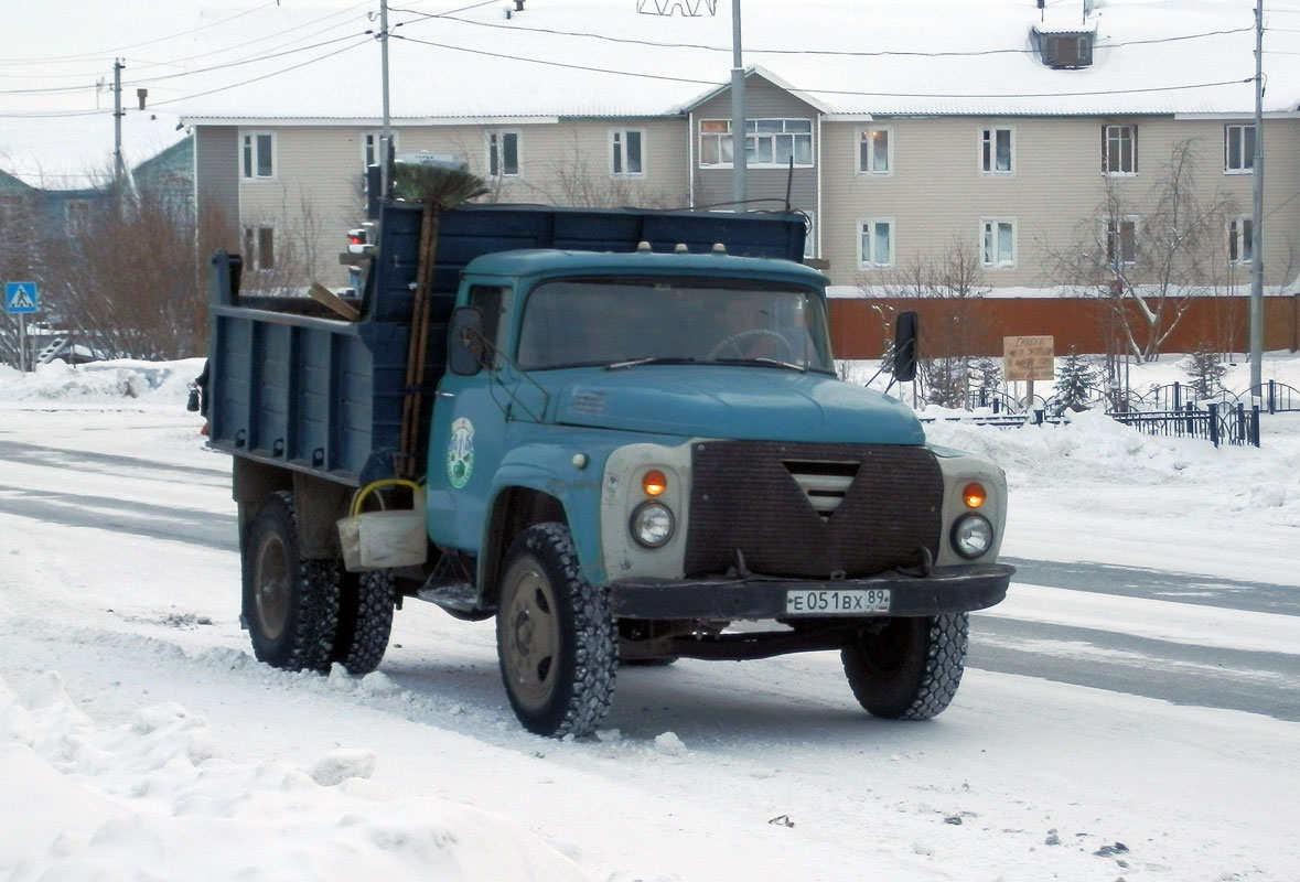 Ямало-Ненецкий автоном.округ, № Е 051 ВХ 89 — ЗИЛ-495810