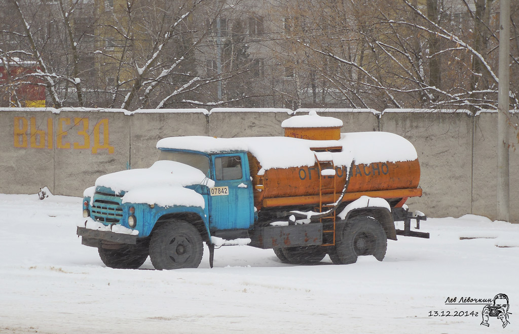 Москва, № 07842 — ЗИЛ-431410