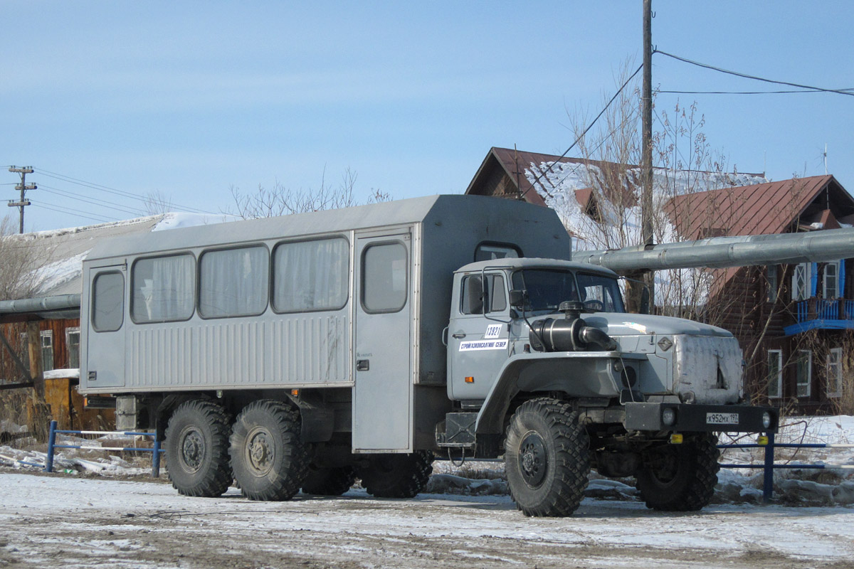 Ямало-Ненецкий автоном.округ, № 13921 — Урал-3255-41