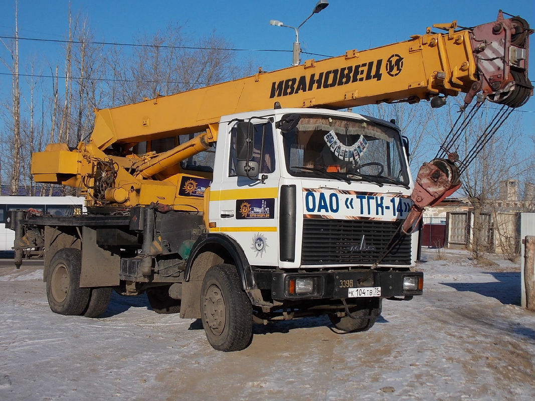 Забайкальский край, № К 104 ТВ 75 — МАЗ-5337A2