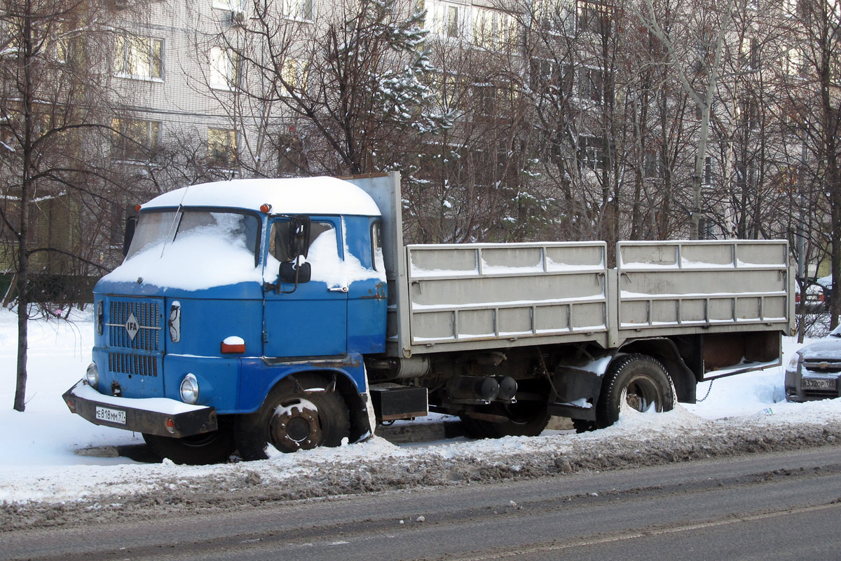 Москва, № Е 818 ММ 97 — IFA W50L/SP