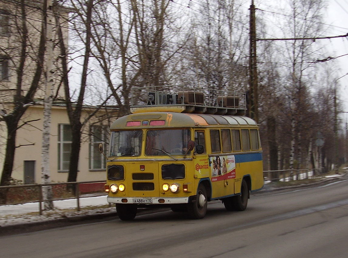 Карелия, № А 488 КТ 10 — ПАЗ-672М