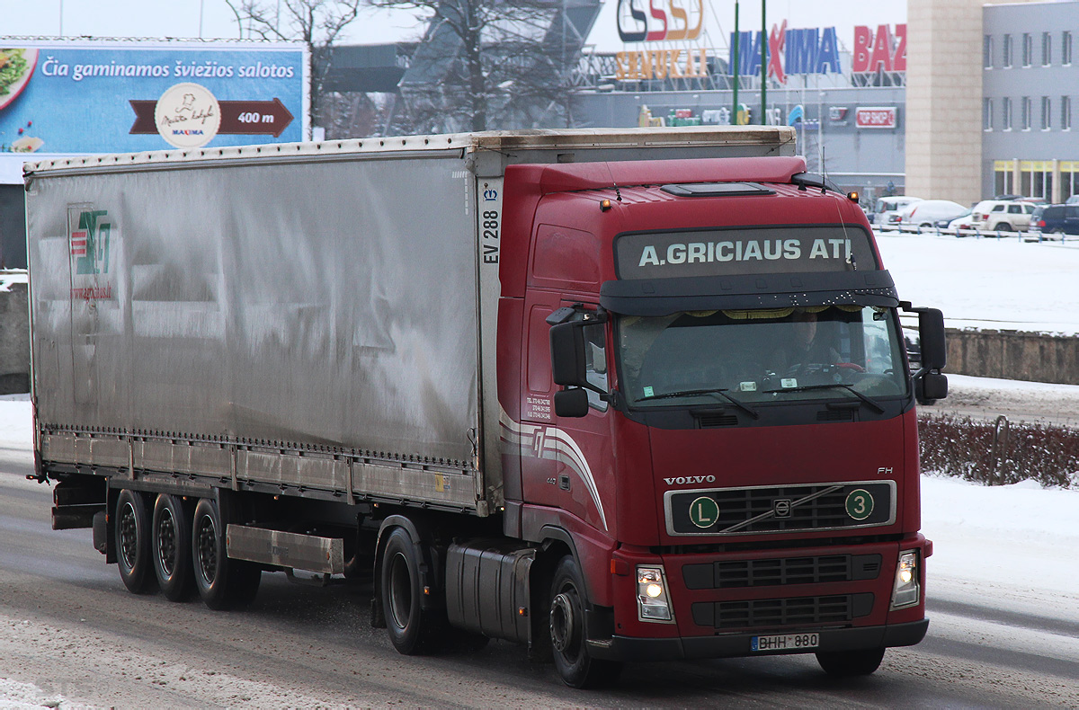 Литва, № BHH 880 — Volvo ('2002) FH12.440