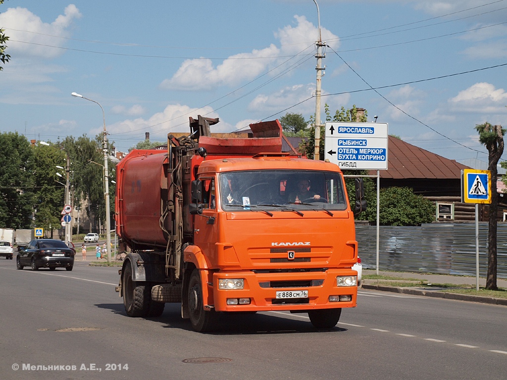 Ярославская область, № Е 888 СМ 76 — КамАЗ-43253-H3