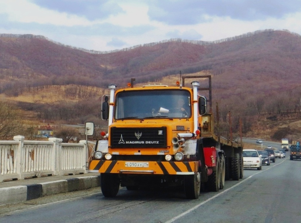 Приморский край, № Е 090 АУ 25 — Magirus-Deutz 232D19K