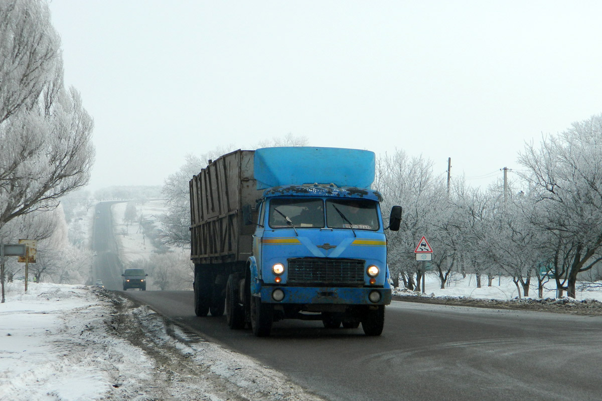 Харьковская область, № Т3 НВ 7174 — МАЗ-5429