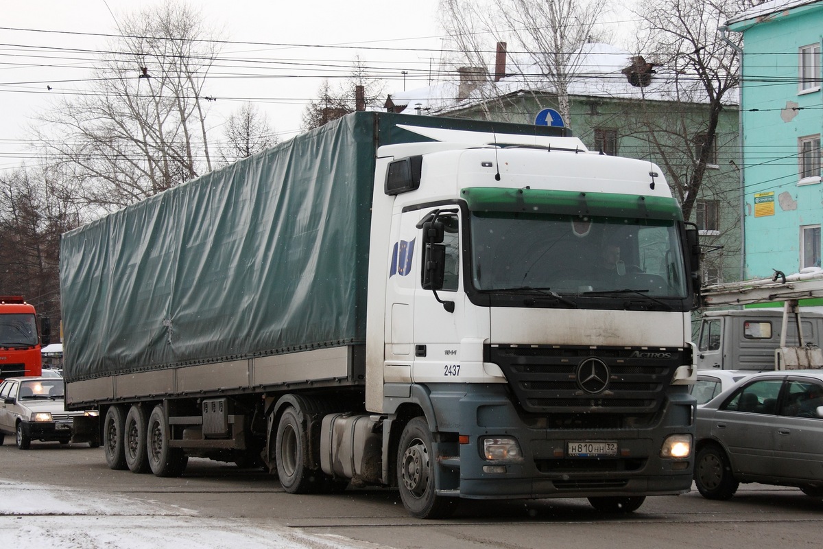 Брянская область, № Н 810 НН 32 — Mercedes-Benz Actros ('2003) 1844