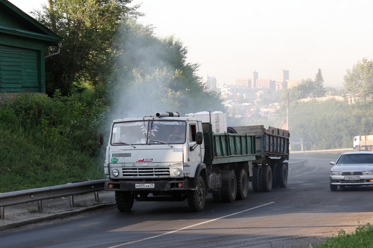 Алтайский край, № М 055 НА 22 — КамАЗ-53212