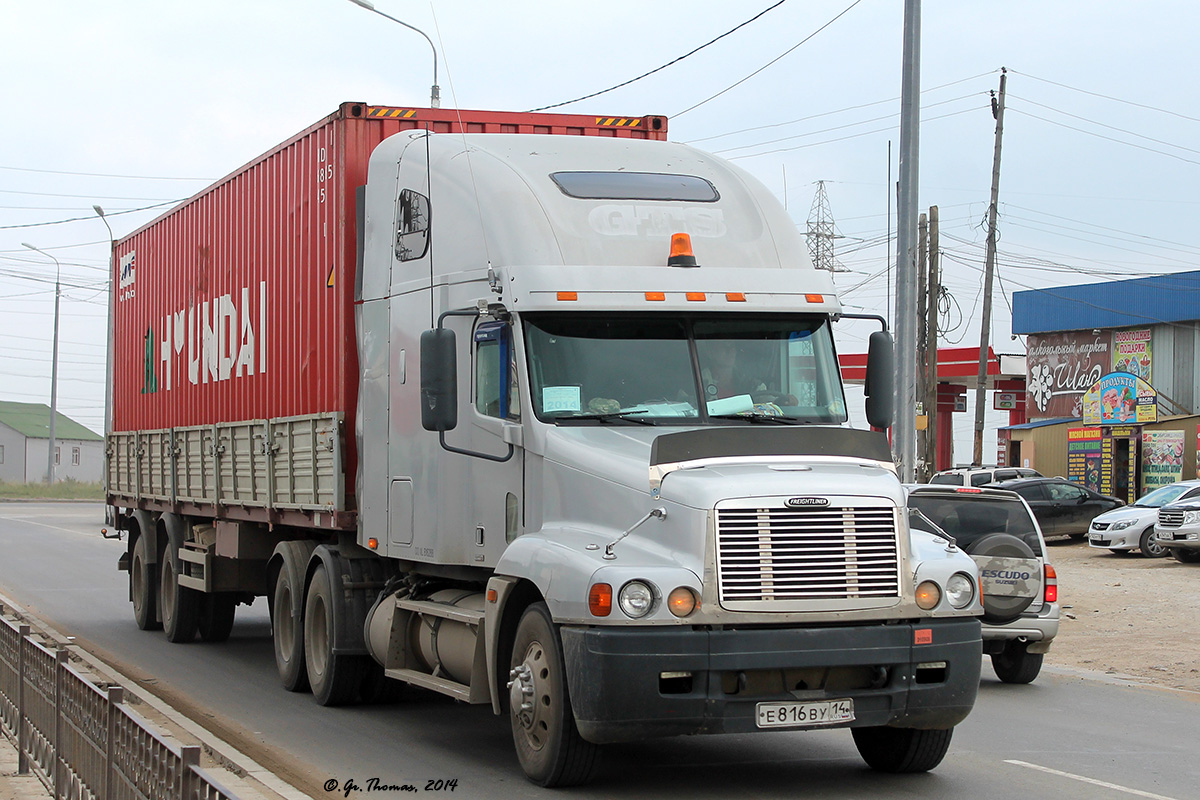 Саха (Якутия), № Е 816 ВУ 14 — Freightliner Century Class