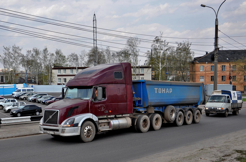 Курская область, № К 280 ХВ 46 — Volvo VNL670