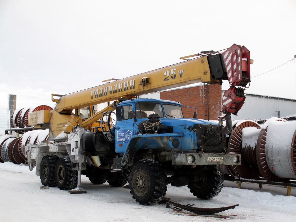 Ямало-Ненецкий автоном.округ, № А 054 СТ 89 — Урал-4320-40