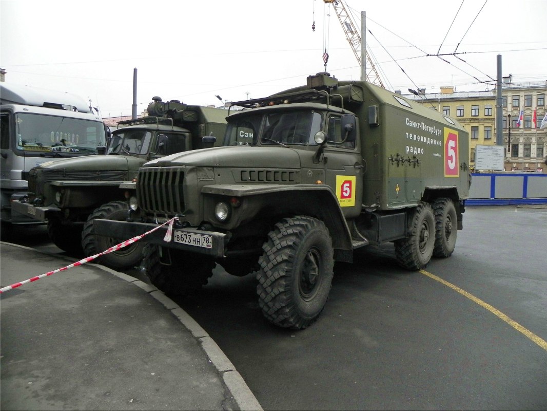 Санкт-Петербург, № В 673 НН 78 — Урал-43203