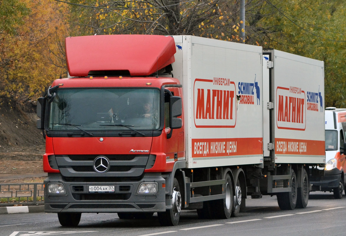 Ивановская область, № О 004 АК 37 — Mercedes-Benz Actros ('2009) 2536