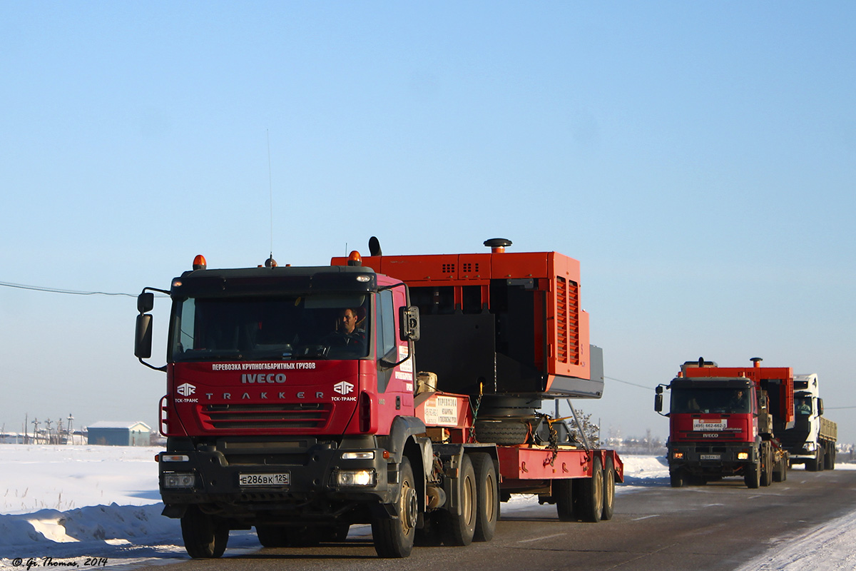 Приморский край, № Е 286 ВК 125 — IVECO Trakker ('2004)