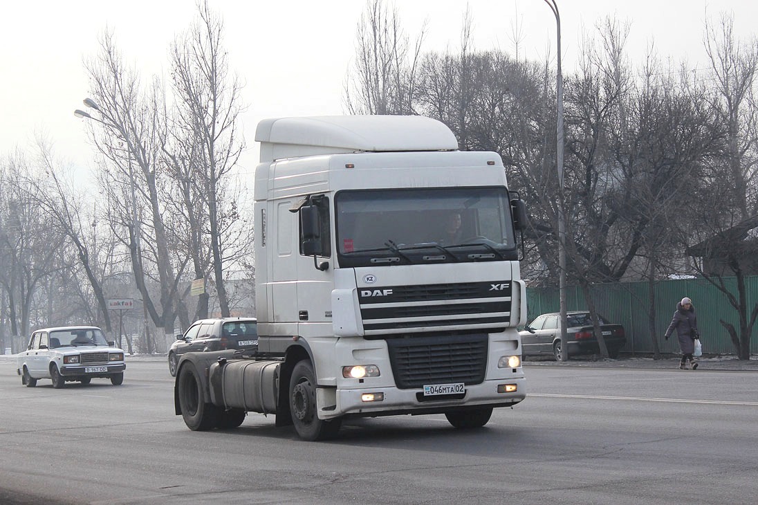 Алматы, № 046 MTA 02 — DAF XF95 FT