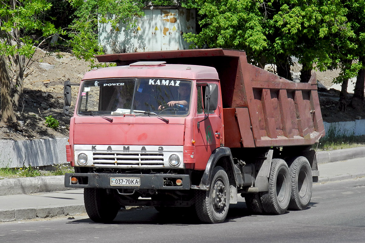 Киев, № 037-70 КА — КамАЗ-65115-01 [65115A]