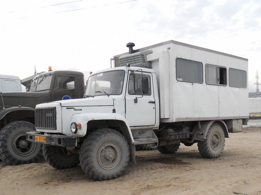 Ханты-Мансийский автоном.округ, № ВС 171 70 — ГАЗ-33081 «Садко»