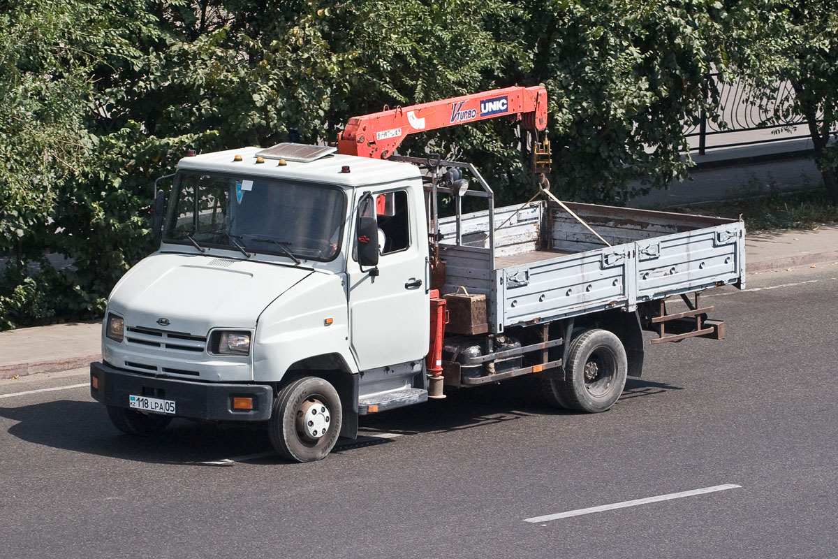 Алматинская область, № 118 LPA 05 — ЗИЛ-5301АО "Бычок"