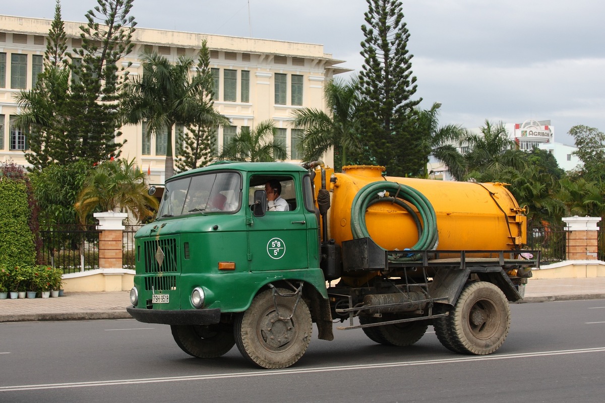 Вьетнам, № 79H-9518 — IFA W50L/F