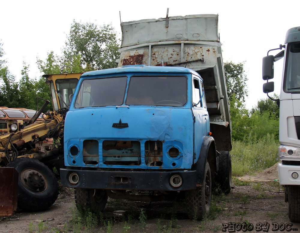 Восточно-Казахстанская область, № F 211 WLM — МАЗ-5549