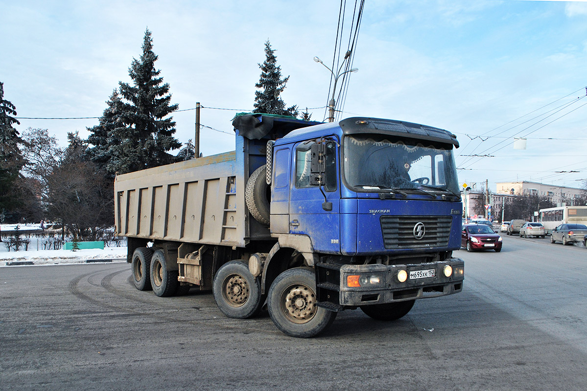 Нижегородская область, № М 695 ХК 152 — Shaanxi Shacman F2000 SX331x