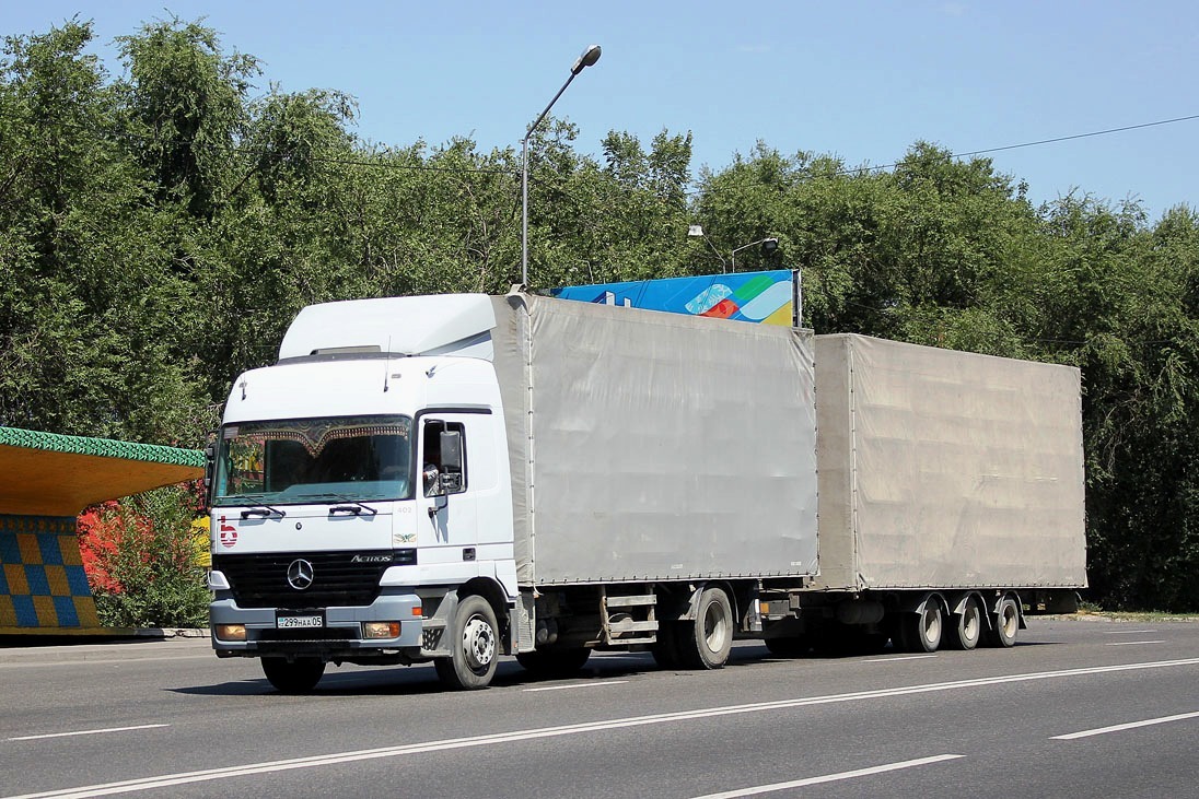 Алматинская область, № 299 HAA 05 — Mercedes-Benz Actros ('1997) 1840