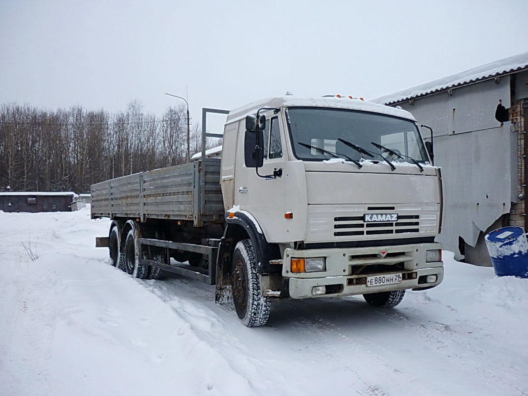 Архангельская область, № Е 880 НН 29 — КамАЗ-65117 [651170]