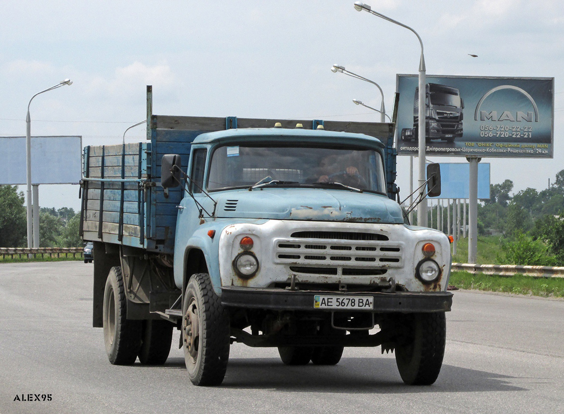 Днепропетровская область, № АЕ 5678 ВА — ЗИЛ-431610