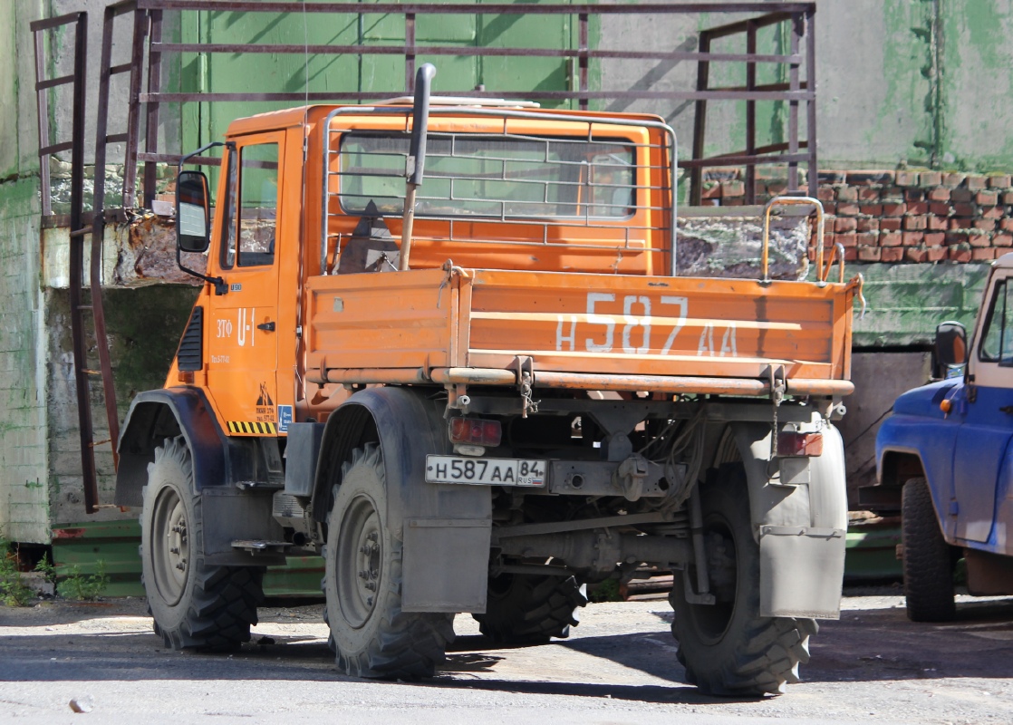 Красноярский край, № U-1 — Mercedes-Benz Unimog (общ.м)