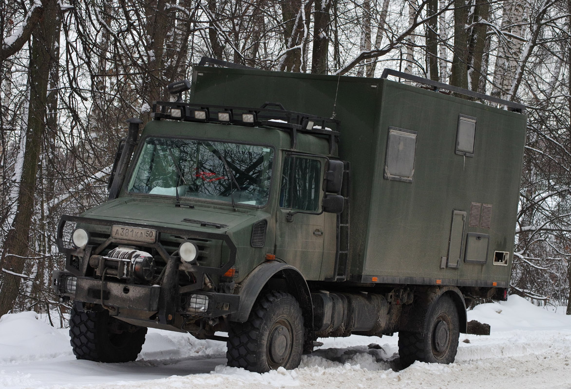 Московская область, № А 381 КА 50 — Mercedes-Benz Unimog U4000