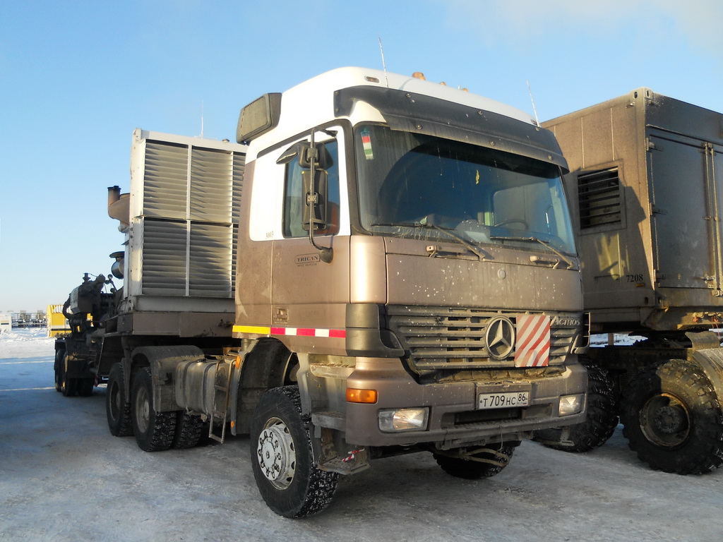 Ханты-Мансийский автоном.округ, № 3003 — Mercedes-Benz Actros ('1997)