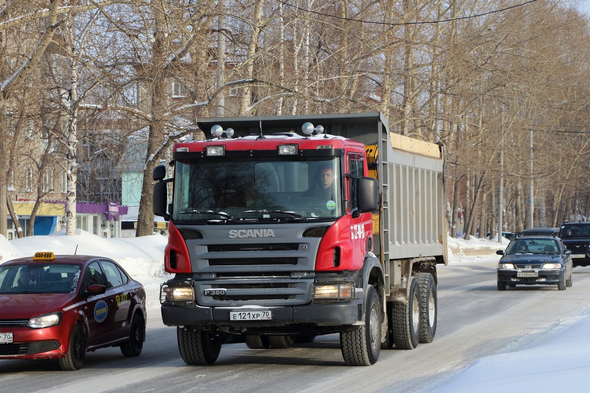 Томская область, № Е 121 ХР 70 — Scania ('2004) P380