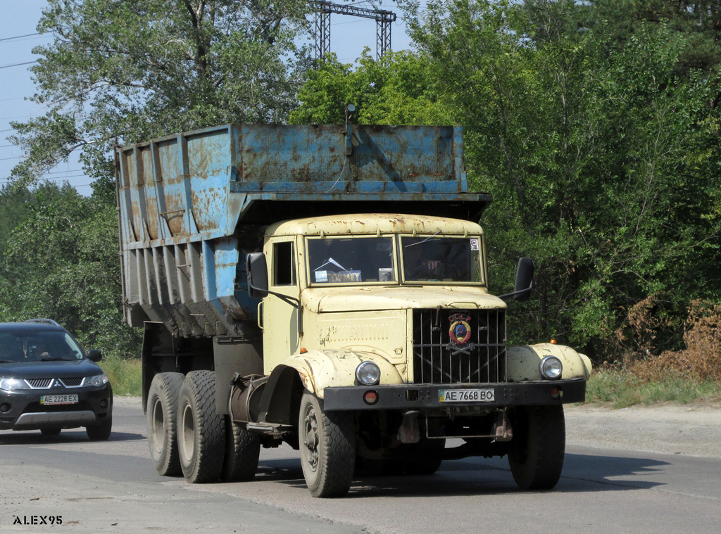 Днепропетровская область, № АЕ 7668 ВО — КрАЗ-256Б1