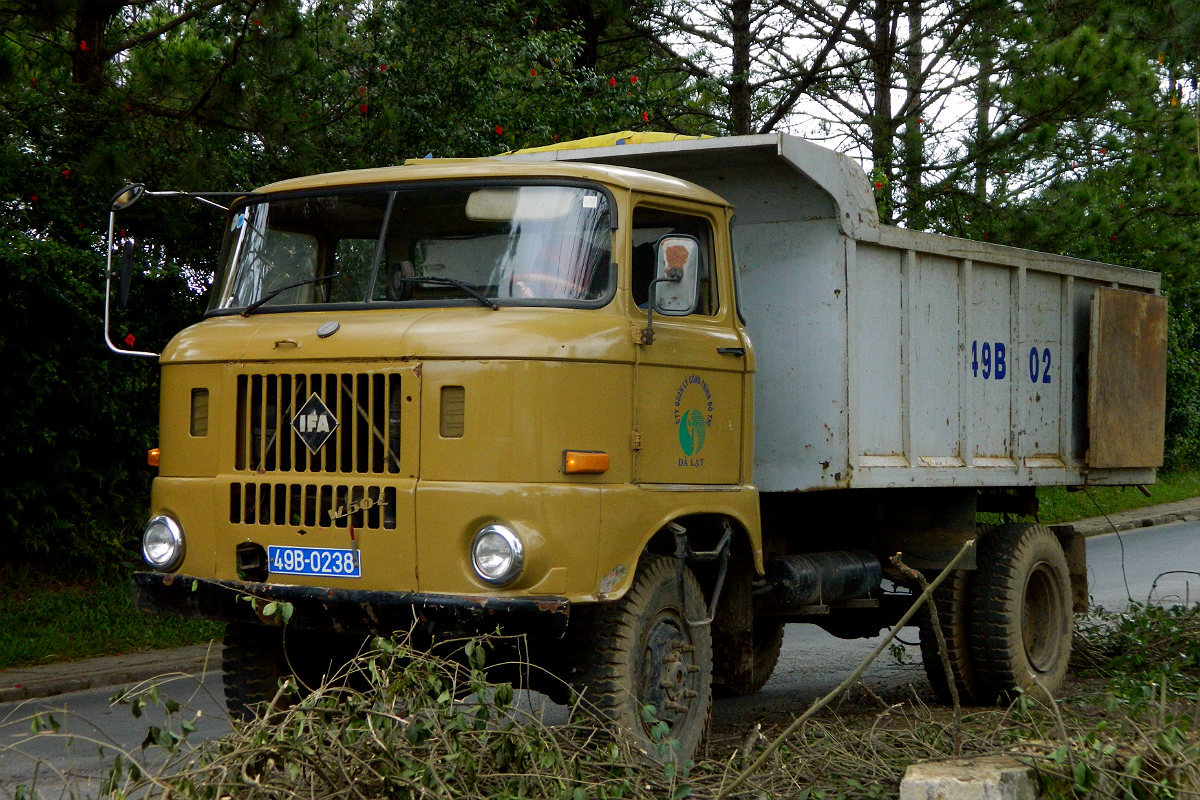 Вьетнам, № 49B-0238 — IFA W50LA/K, LA/Z