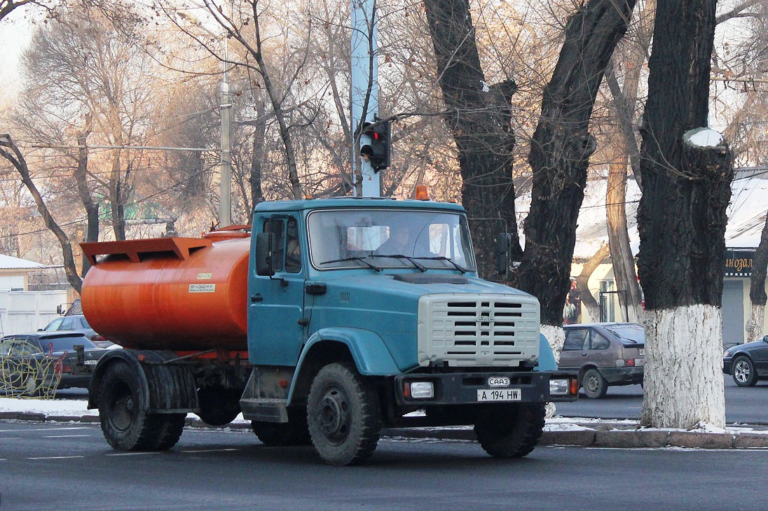 Алматы, № A 194 HW — ЗИЛ-433362