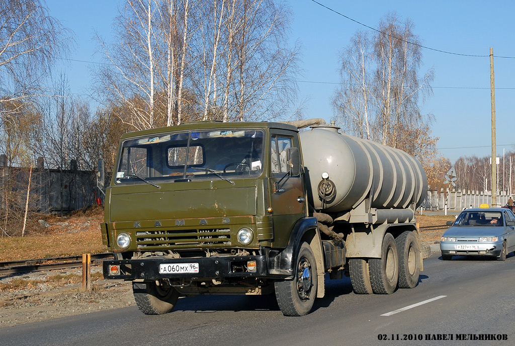 Свердловская область, № А 060 МХ 96 — КамАЗ-53213