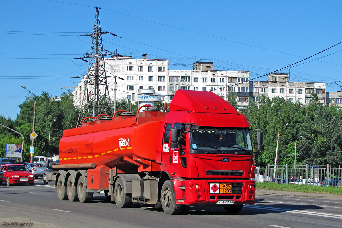 Нижегородская область, № Х 683 УТ 52 — Ford Cargo ('2003) 1830T