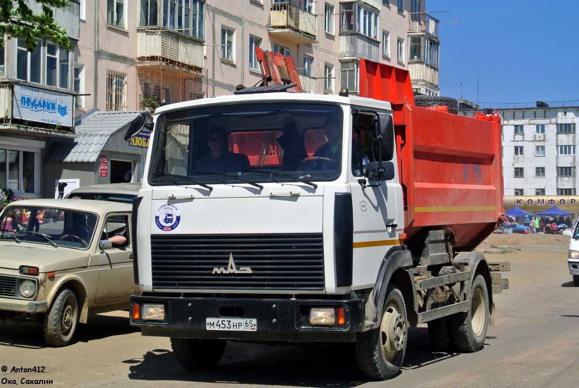 Сахалинская область, № М 453 НР 65 — МАЗ-457043