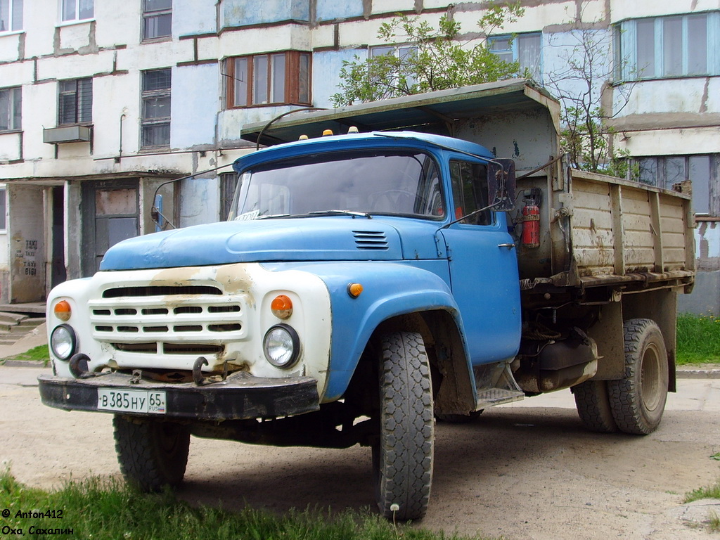 Сахалинская область, № В 385 НУ 65 — ЗИЛ-130С