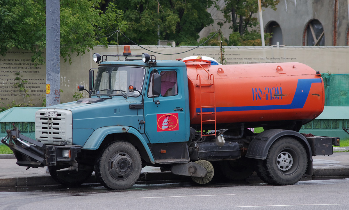 Москва, № А 053 ТС 197 — ЗИЛ-494560