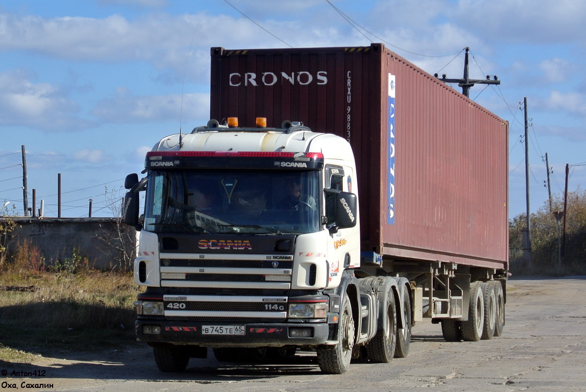 Сахалинская область, № В 745 ТЕ 65 — Scania ('1996) P114G