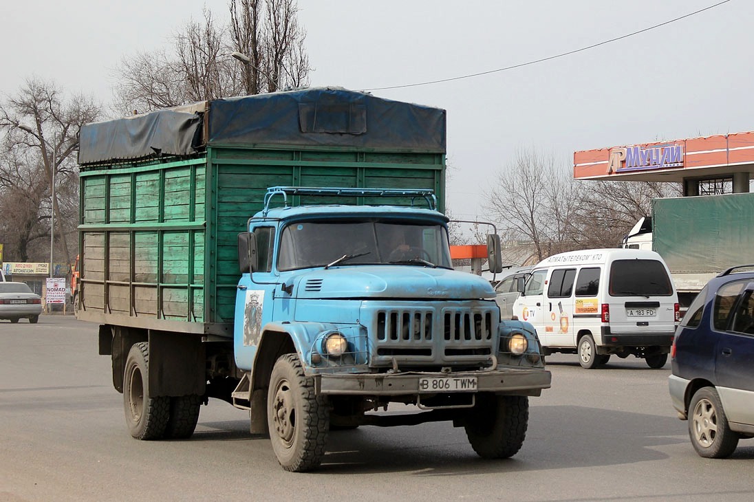 Алматинская область, № B 806 TWM — ЗИЛ-431412