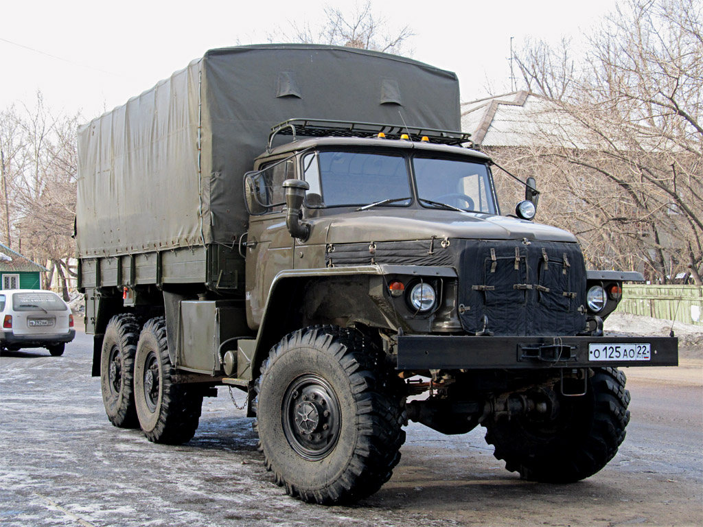 Алтайский край, № О 125 АО 22 — Урал-375Д