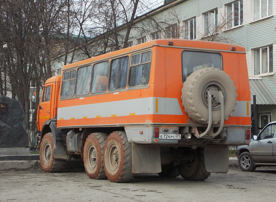 Белгородская область, № Е 724 РС 31 — КамАЗ-43114-15 [43114R]