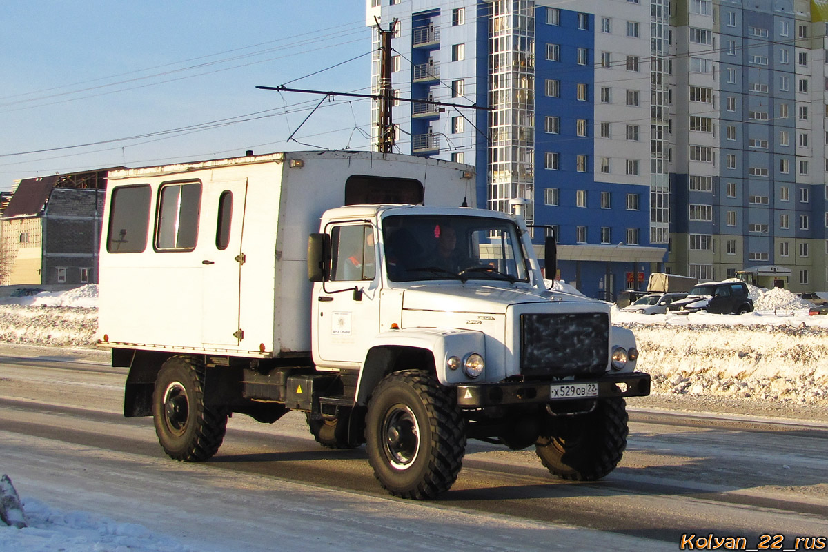 Алтайский край, № Х 529 ОВ 22 — ГАЗ-33081 «Садко»