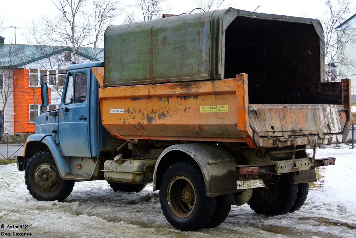 Сахалинская область, № М 652 АЕ 65 — ЗИЛ-494560