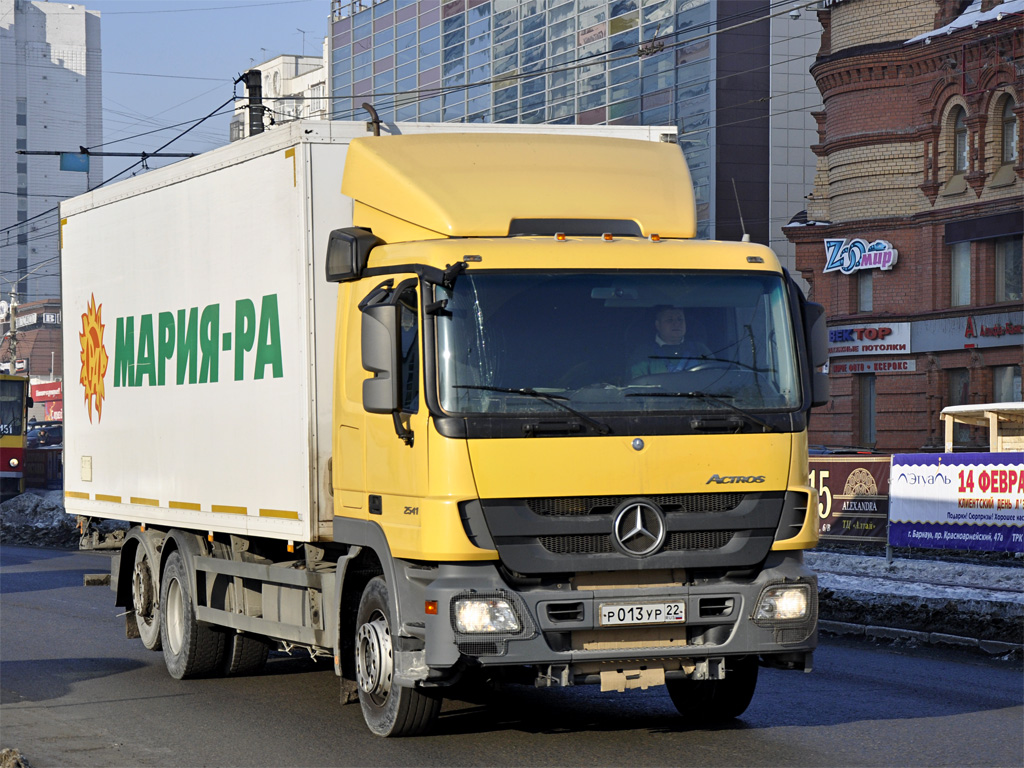 Алтайский край, № Р 013 УР 22 — Mercedes-Benz Actros ('2009) 2541