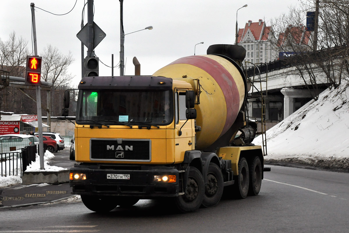 Московская область, № М 370 ТН 190 — MAN F2000 (общая модель)