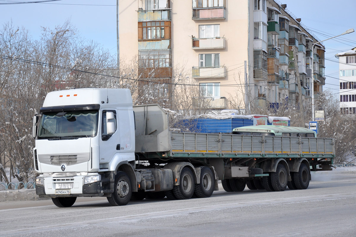 Саха (Якутия), № М 745 КН 14 — Renault Premium Lander [X9P]